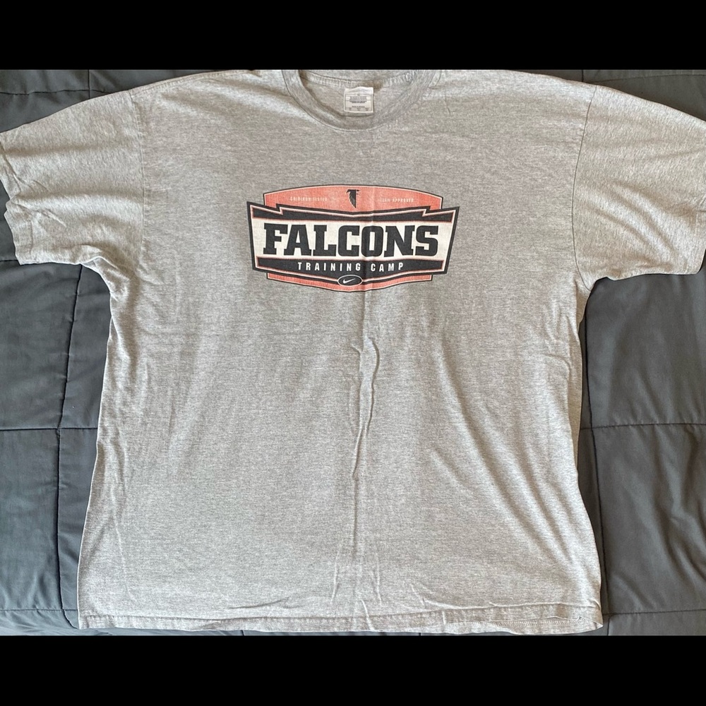 Vintage Falcons Casual Tee
